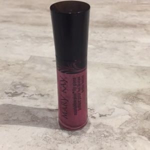 Mary Kay pink wink lip gloss